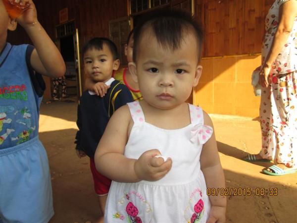 Các bé Cô nhi - Hình mô tả 1