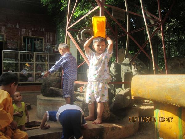 Các con vui chơi - Hình mô tả 15