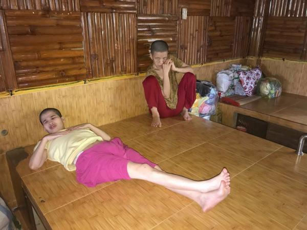 người già neo đơn 2019 - Hình mô tả 18