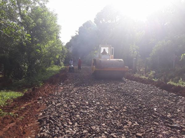 Làm đường Làng Tre - Hình mô tả 2