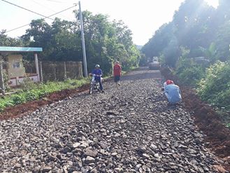 Làm đường Làng Tre - Hình mô tả 9