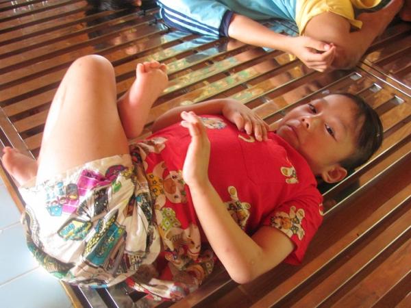 Các em bại não - Hình mô tả 12