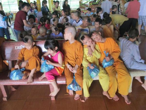 Hình sinh hoạt Làng Tre năm 2015 - Hình mô tả 30