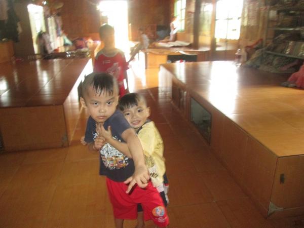 Các con vui chơi - Hình mô tả 4