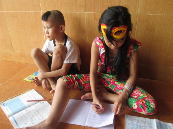 Các con học bài - Hình mô tả 5