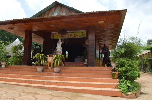 Xung quanh Làng Tre - Hình mô tả 7