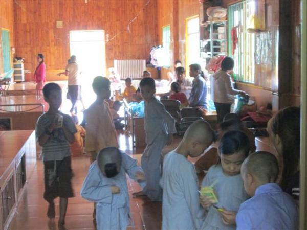 Hình sinh hoạt Làng Tre năm 2015 - Hình mô tả 34