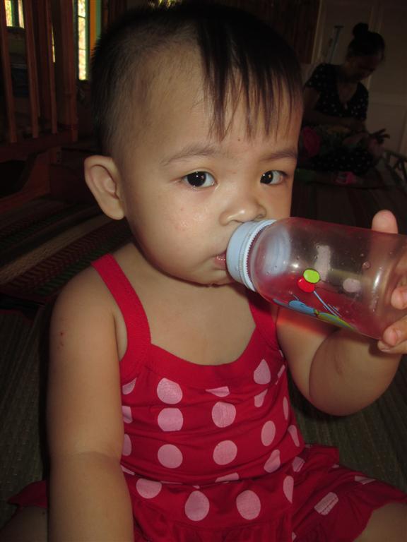 Các bé Cô nhi - Hình mô tả 48